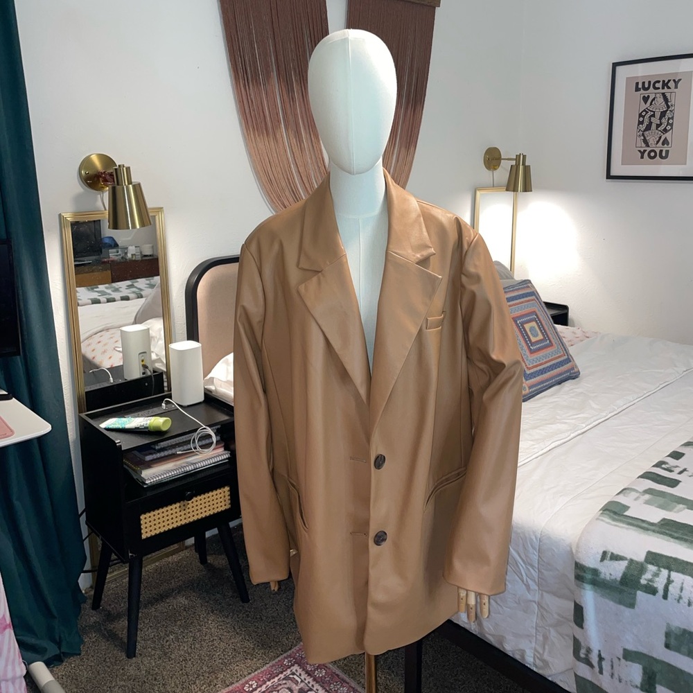Faux leather blazer XXL